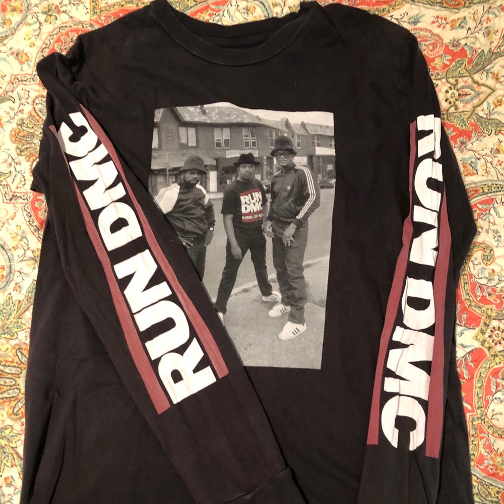RUN DMC black long sleeve tee size S